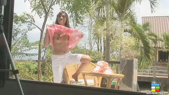 性感美女喜欢裸体的感觉