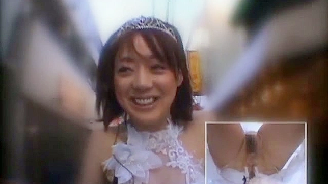 性感女友安里麻美和优璃奈依的激情做爱体验