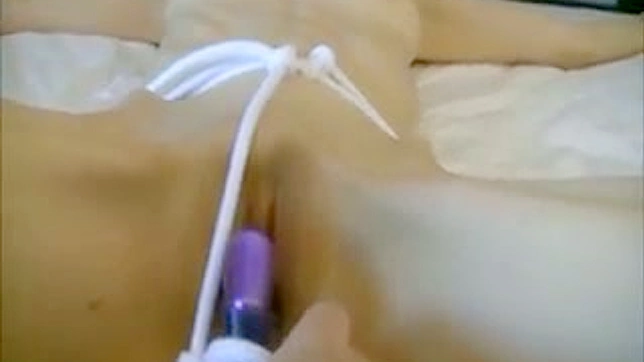 令人惊艳的日本素人美女自慰阴道