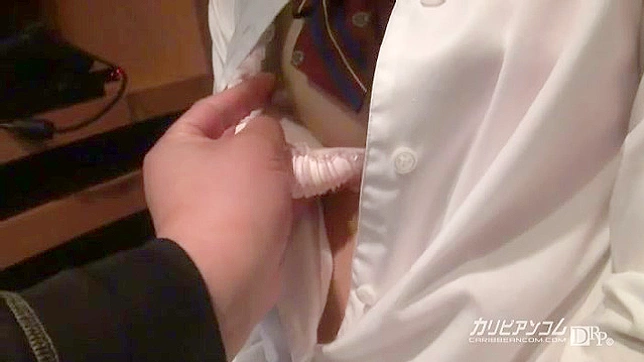 网络咖啡馆里的年轻可爱女孩——Hitomi第二部分