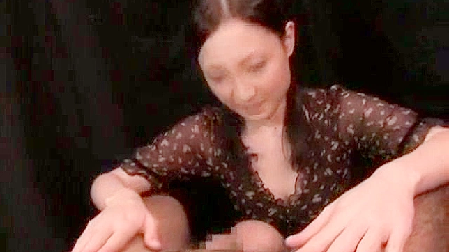 业余顺从女郎深情深喉侍奉