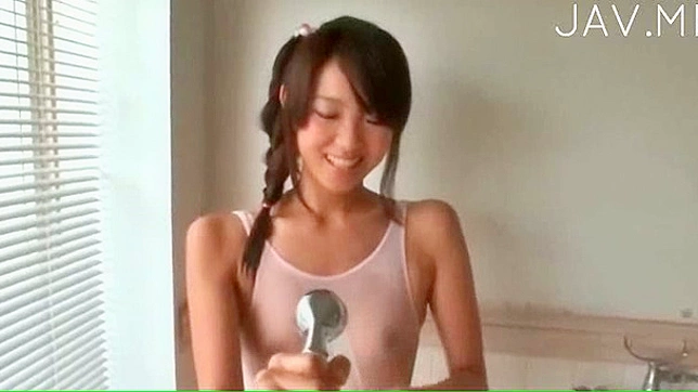 日本甜美妹子淋浴时的火热直爽景象