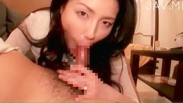 泡泡臀美女的惊人口交和手指操表演