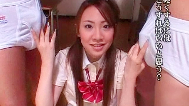 大胆有经验的日本女郎一一吸吮阳具