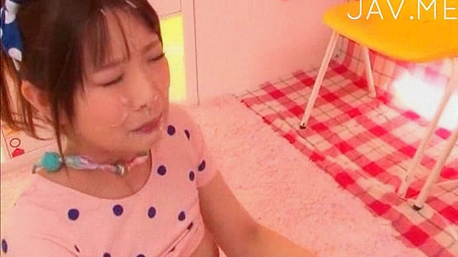 激熱深喉吸吮，調皮日本美少女的誘惑之作