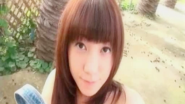 性感美女拥有迷人胸部被巨大阳具猛烈撞击
