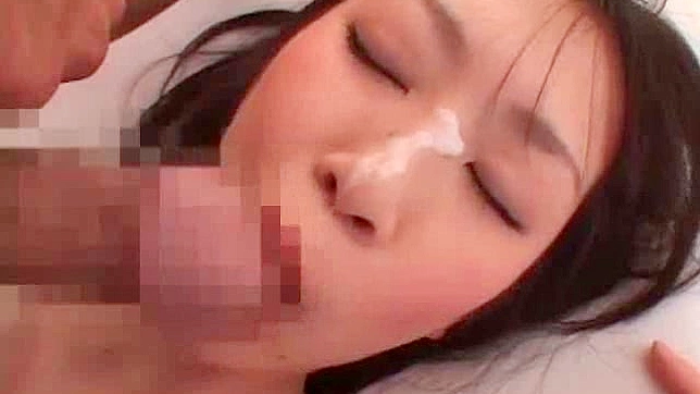 选美皇后肛门插入大玩具时的喜悦姿态展示