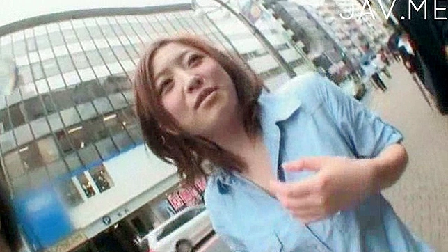 调皮女王准备迎接她的蜜壶被深深探索