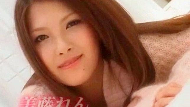性感美女疯狂享受，大开腿被猛烈钻探的快感