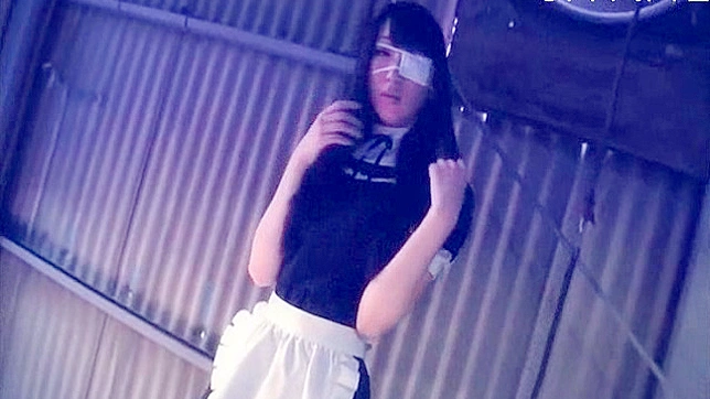 迷人日本妹展示她迷人的火辣身材