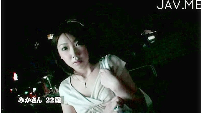 惊世美人在为狂野之夜做准备