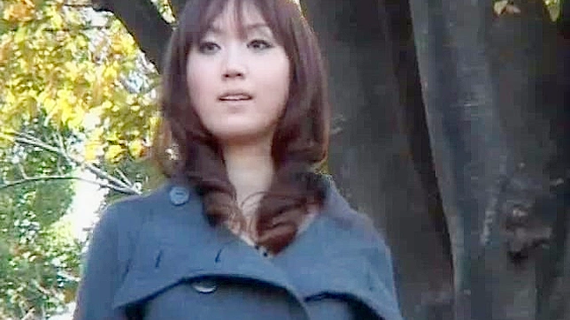 成熟老板诱惑女佣，激烈深入的欢愉时光