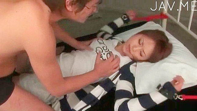 丰满女子被从后面深深插入湿紧的美味身体