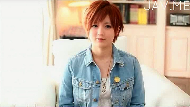 饥渴美人喜欢吸吮并吞咽精液