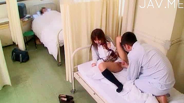 饥渴的少女渴望被破处体验极乐