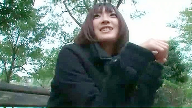 拥有超大胸部的完美玩偶已准备好进行淘气的性爱