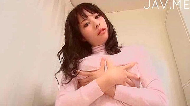 巨乳娃娃狂野口交急切渴望吞咽精液