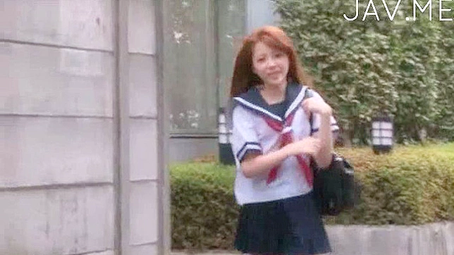 可爱日本女学生拥有饥渴的蜜穴可共享