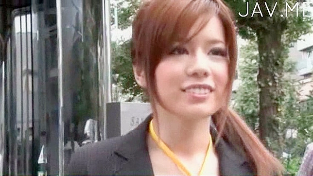 日本毛茸茸美少女享受激烈爱抚体验