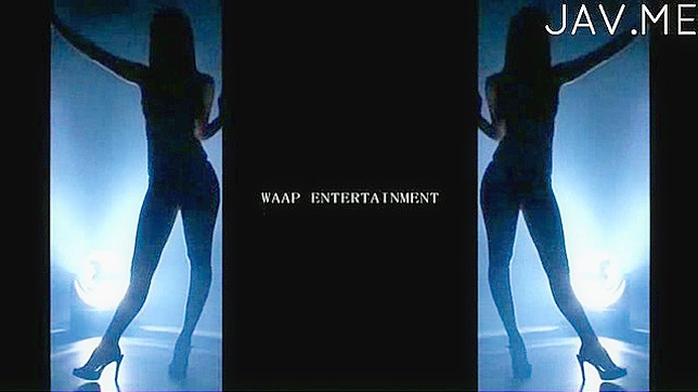 调皮巨乳揉搓诱惑迷人日本甜心