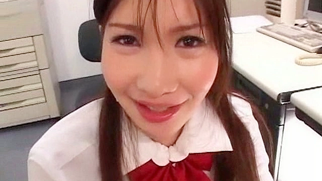 可爱日本女学生献上调皮口交服务