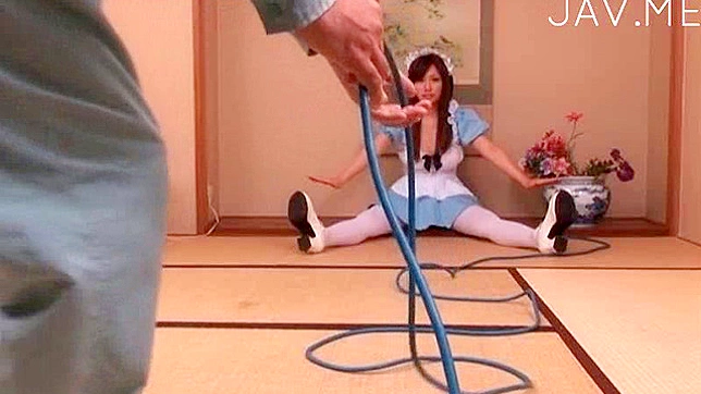 炽热猛男狂享美丽日本女学生的私处美景