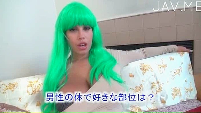 大奶美女狂野阴唇献给日本猛男