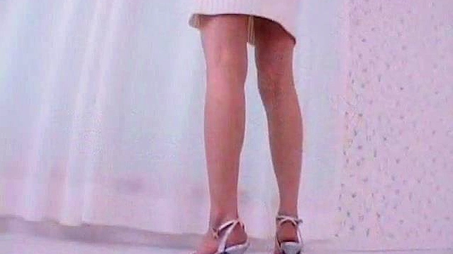 红发妞享受深喉口交乐趣