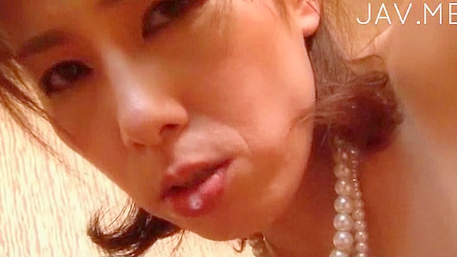 性感日本女友口交后胸部接精再做爱