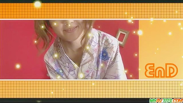 漂亮的红发亚洲美女Yuki渴望爱抚