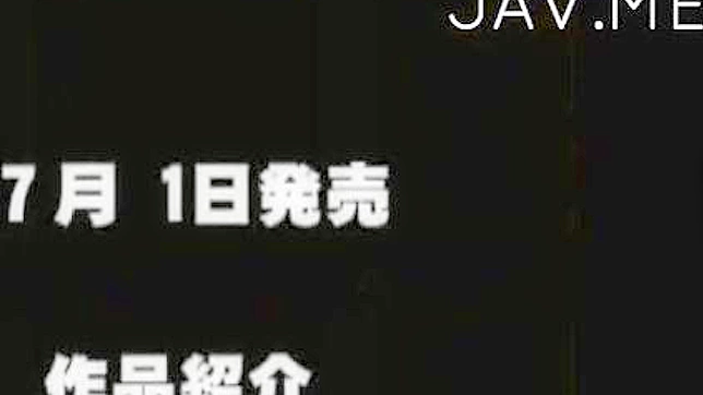 贪恋的业余爱好者拥有小胸部，喜欢深度快速刺激。