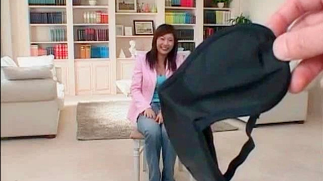 丰满业余妹子靠近欲火男的美妙冒险