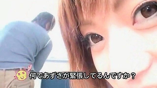 漂亮亚洲少女熟练骑乘硬汉阳具