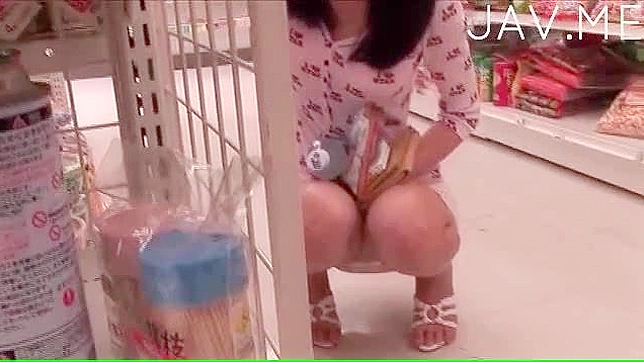 与性感少女的火热动作：紧致私处渴望被征服