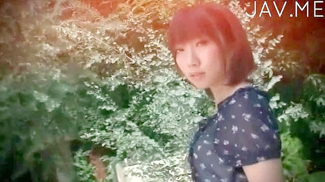 欣赏业余少女的甜美紧致小穴