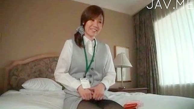 业余亚洲美女渴望狂野的阴部欢愉体验