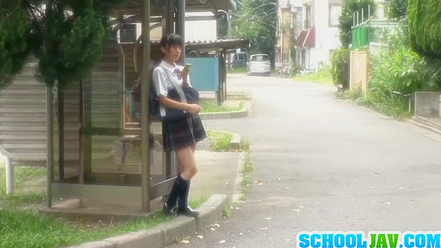 日本少女多毛阴道的肉体钻探快感