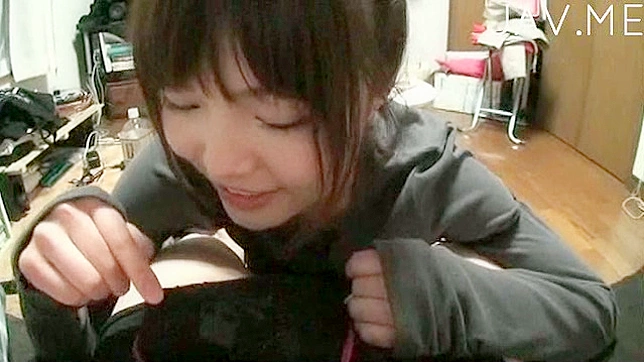 性感日本小妞在家深喉大屌狂吸