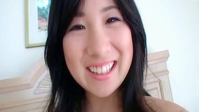 日本甜心拥有迷人的挺拔美乳分享