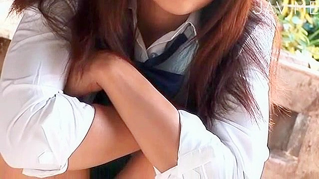 亚洲可爱少女渴望狂野欢愉满足她的欲望花园