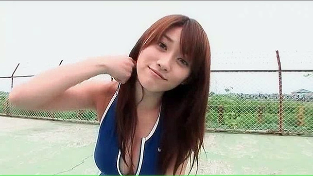 迷人亚洲女孩分享她令人惊艳的火辣身体