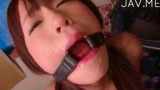 日本美女顺从主人需求的激情时刻
