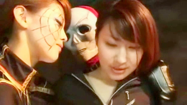 铃木安子与杏华梨沙的第七部视频合集