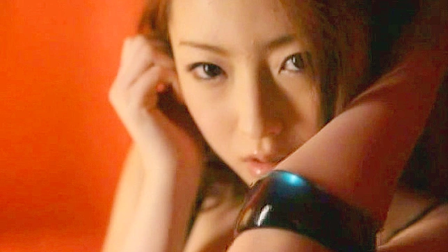 湿漉滴落阴道的性感女人成人视频19