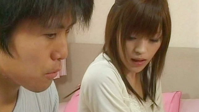 女孩性欲高涨，中出视频第七集