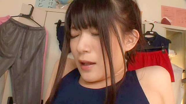剃毛 creampie 校服角色扮演视频 19