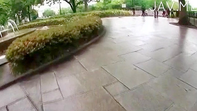 她脱衣只为一场超赞的性爱体验