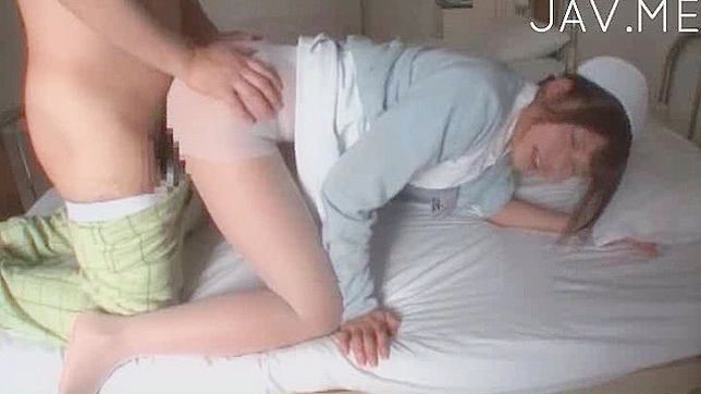 大屁股美女被狠狠地干了