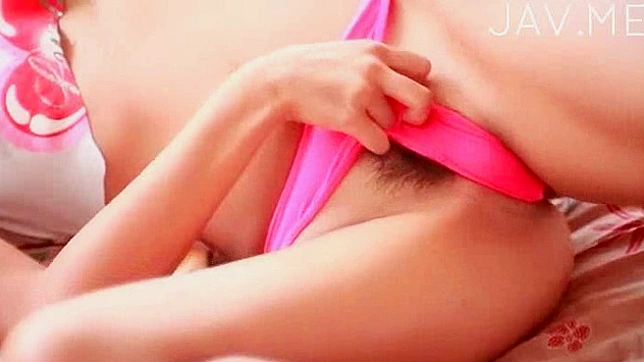 大鸡巴深深插入那缝隙