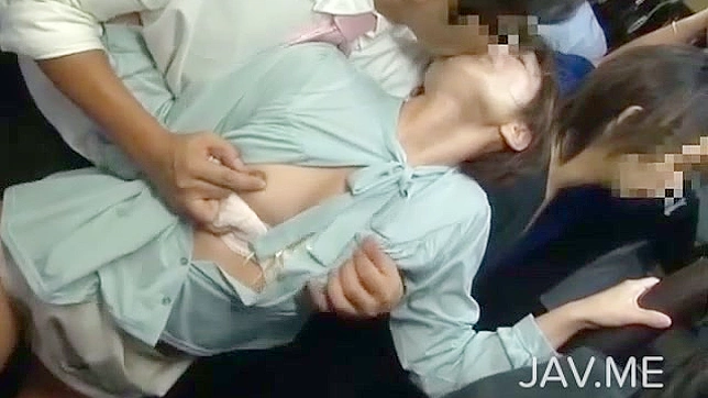 短发日本女在公共场所被狠狠操了